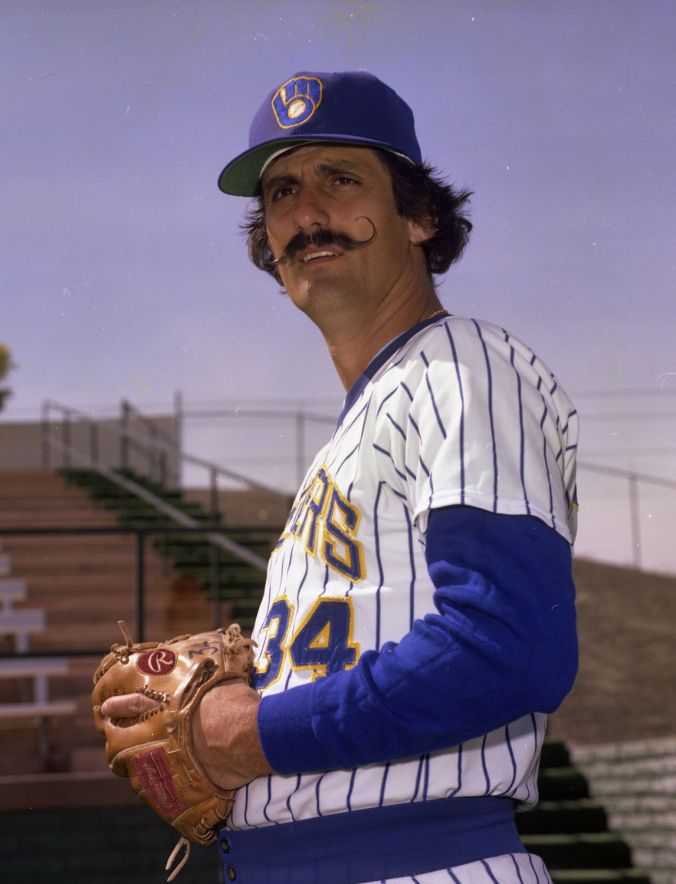 rollie fingers padres jersey